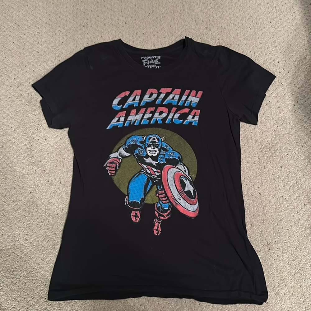 Mighty fine Captain America tee